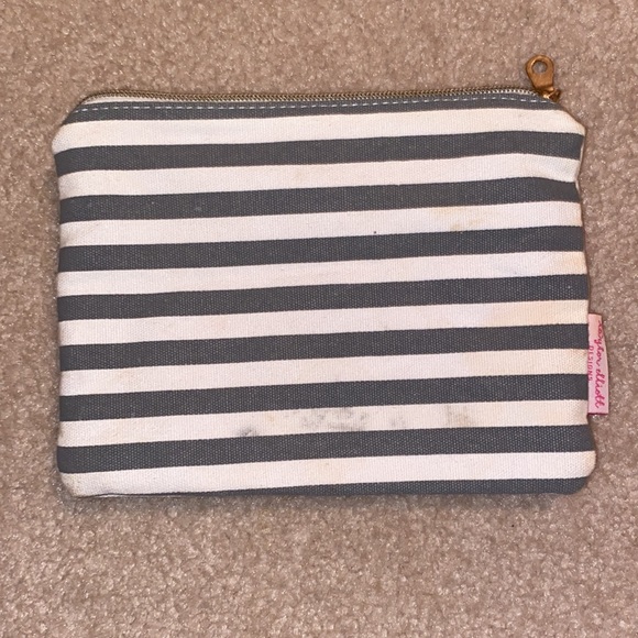 Colorful pouch - Picture 2 of 2